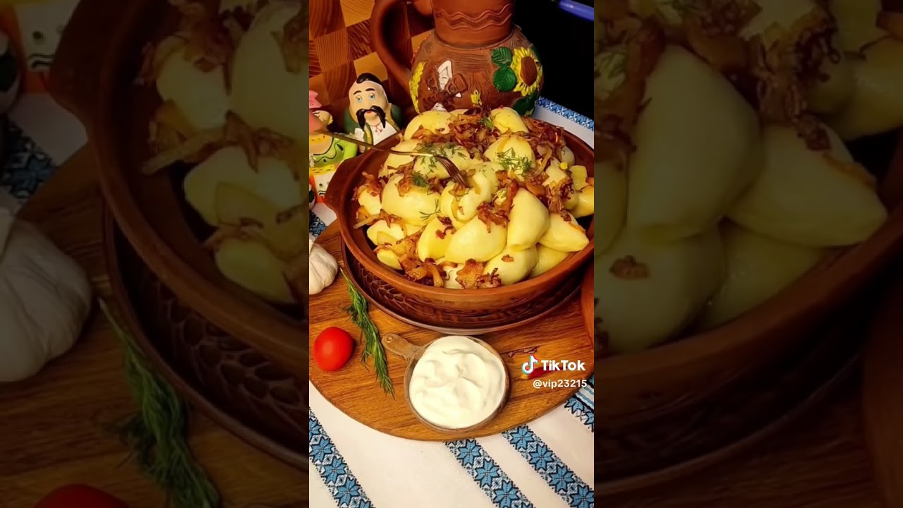 Billie Eilish Piano Cover with Cute Kittens & Horses 🎶