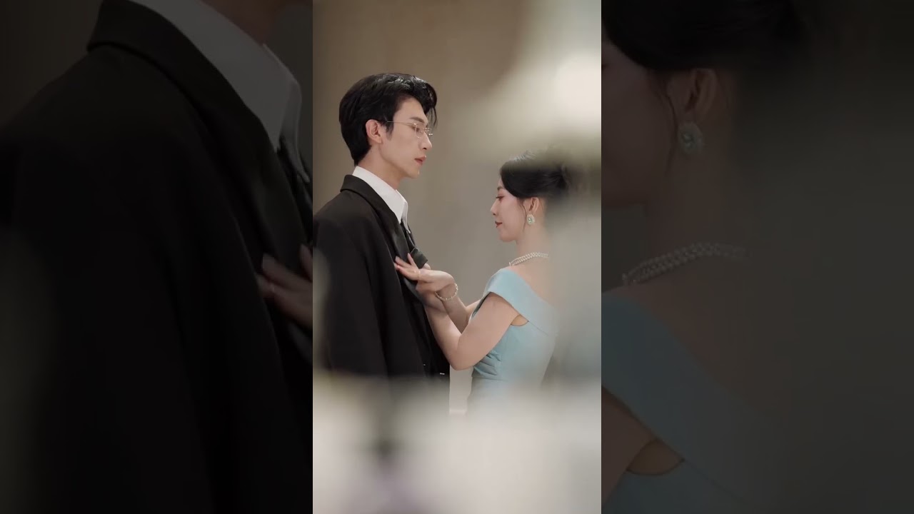 Staff's Surprise at Boss's Presence 😳