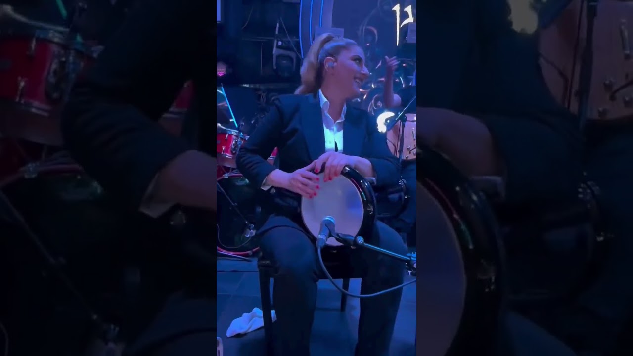 Sarit Hadad's Darbuka Performance 🎶