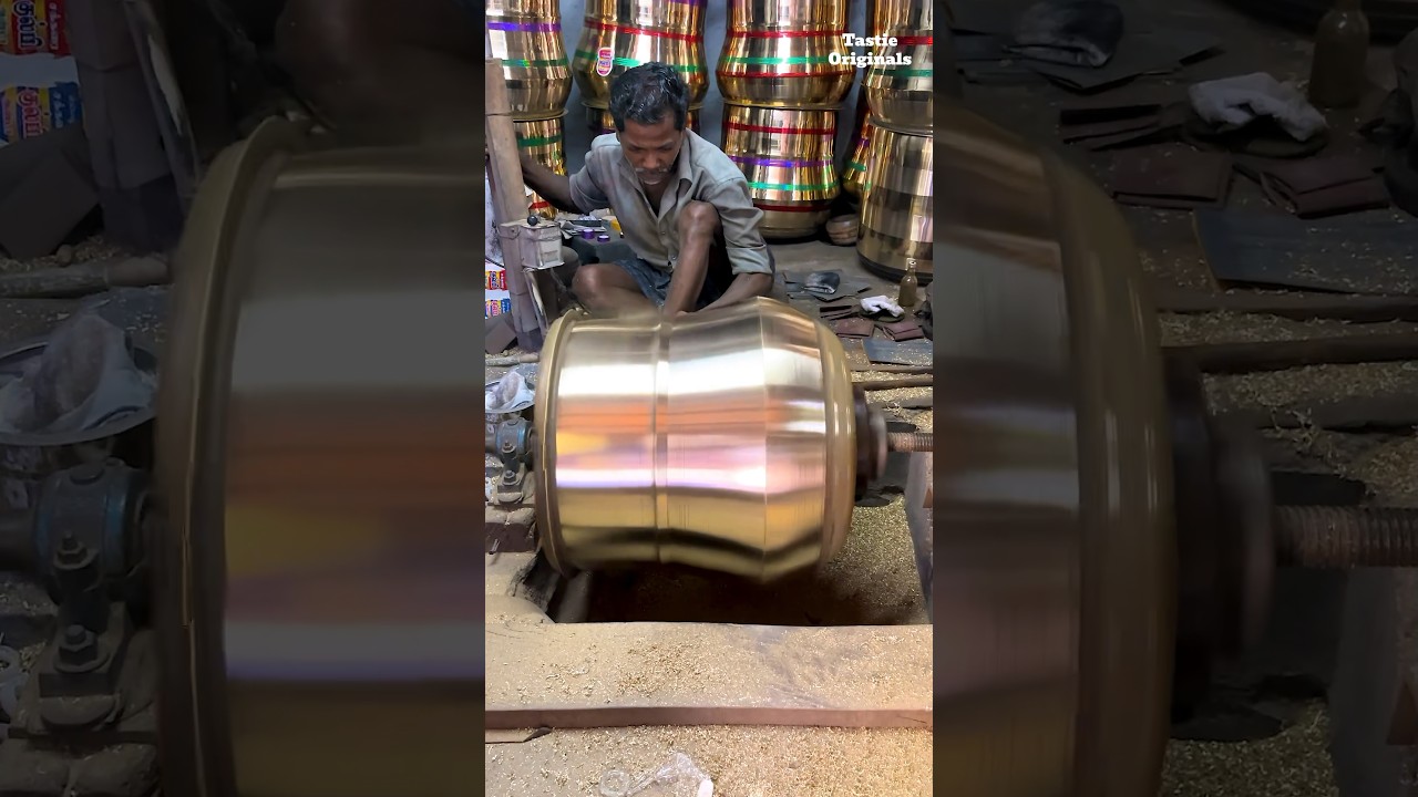 How to Craft a Durable Bronze Storage Pot from Scratch 🛠️