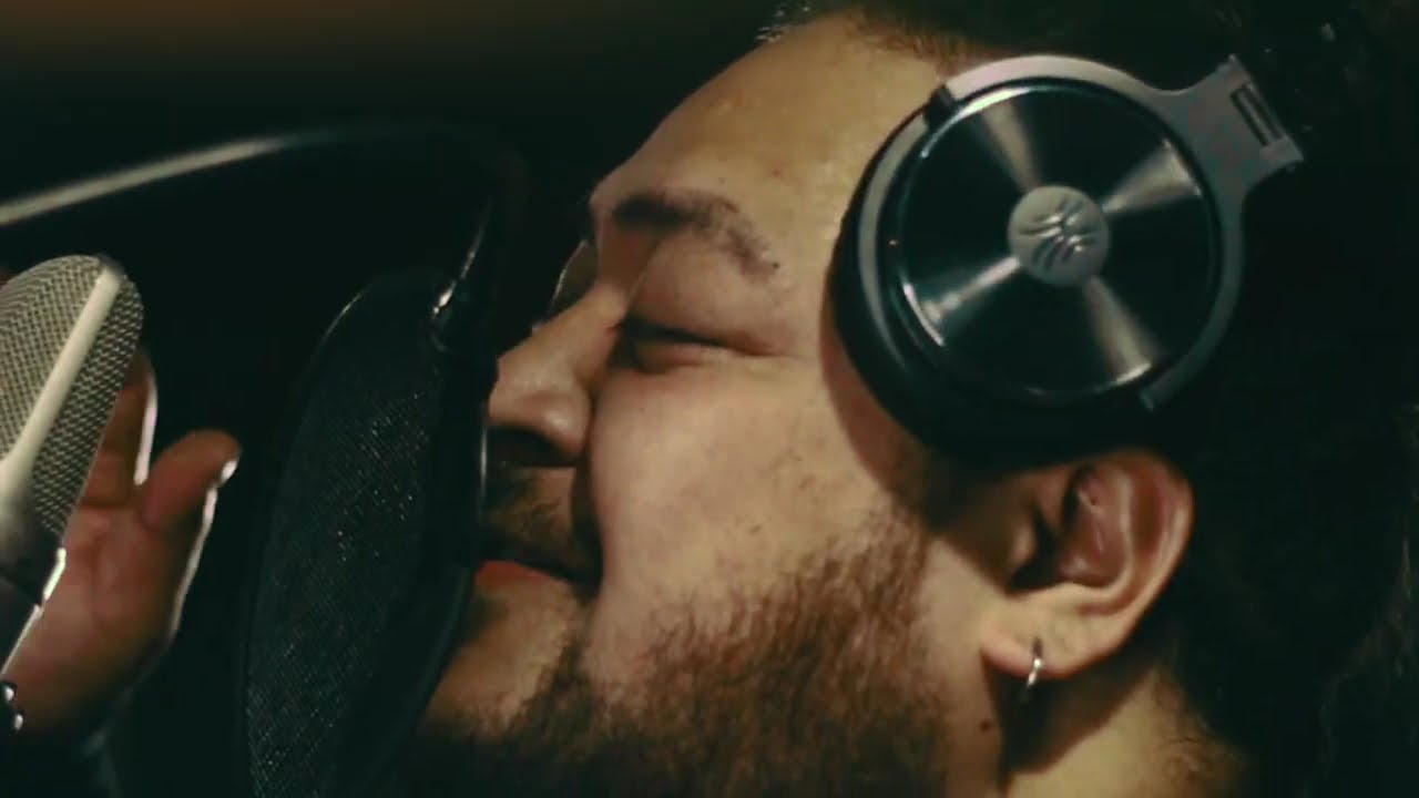 Spawnbreezie - Back In My Arms πΆ Official Music Video