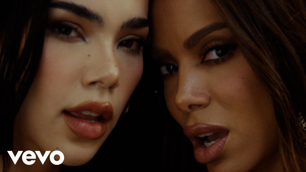 Kenia Os, Anitta - En 4 (Official Video)