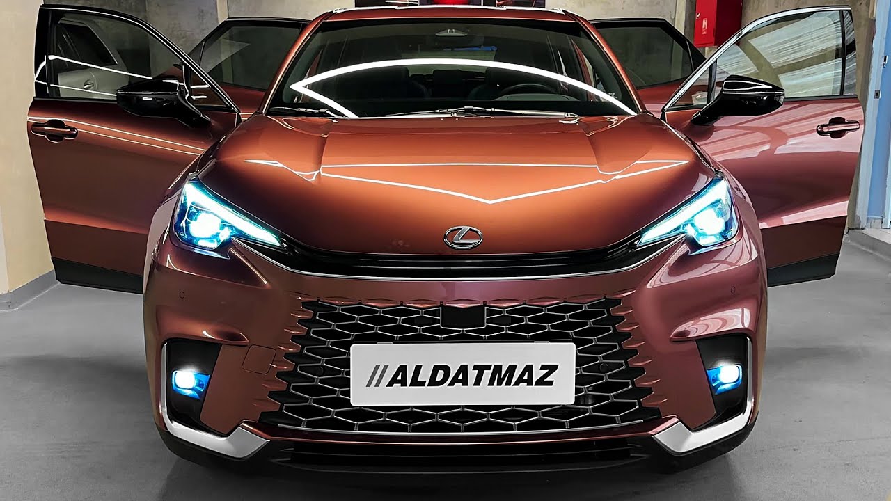 Lexus LBX 2025: Exterior & Interior Highlights π