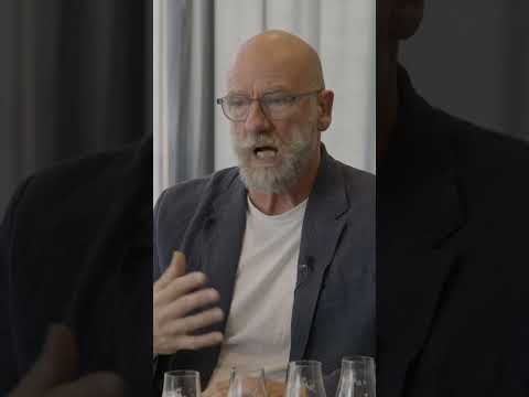 The Hobbit: Graham McTavish Based 'Dwalin' On Deeply Personal Connection #hobbit #lordoftheringsfan