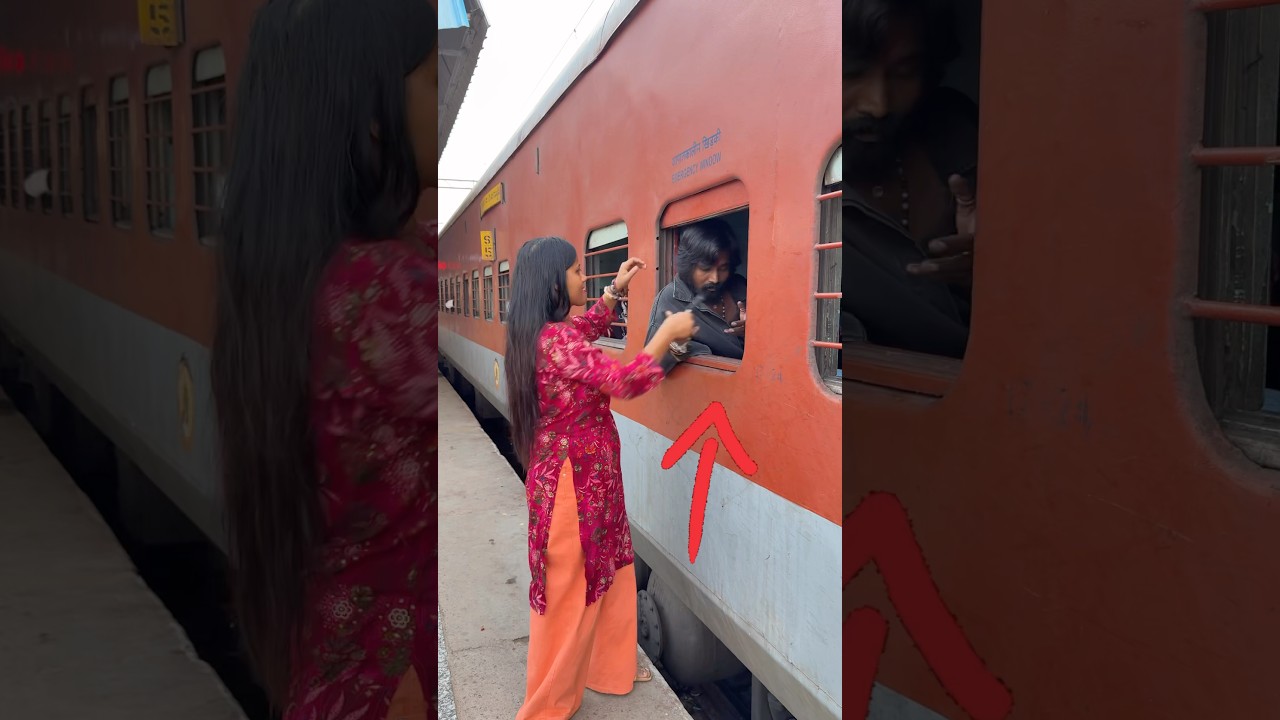 Train Mein Mobile Use Se Bache ⚠️