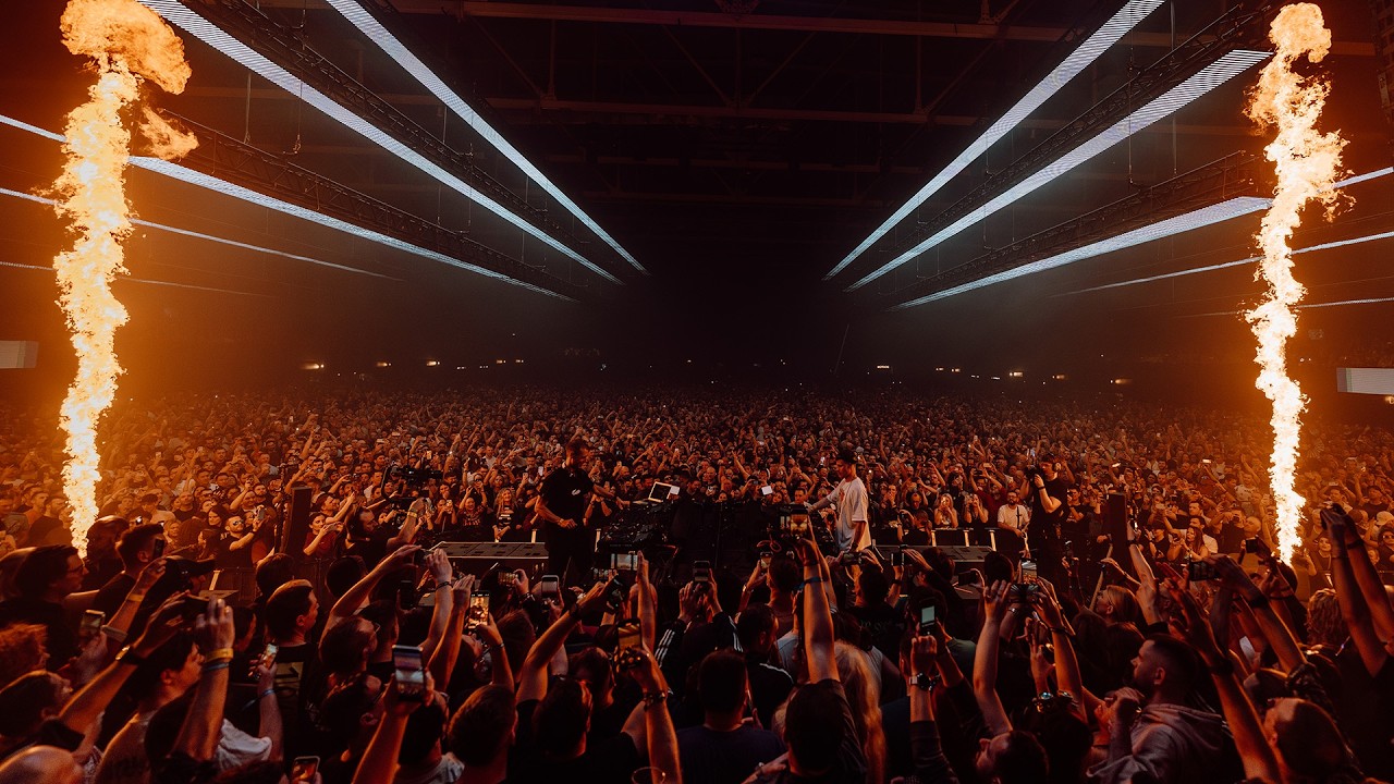 Armin van Buuren & Maddix Live at ASOT 2025 🎶