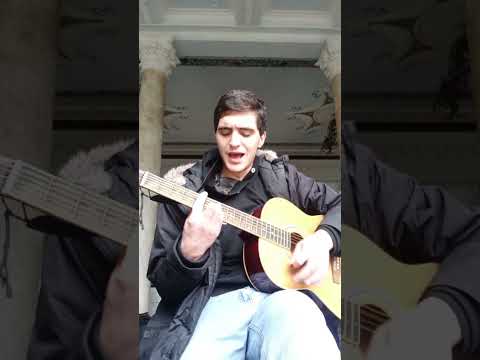 Та была улыбка похоже на рай🌹😍 кавер на гитаре