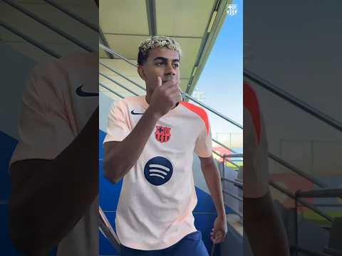 Champions League Vibe 😏 | FC Barcelona #shorts #lamineyamal