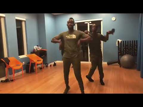 Meddy in practice dance adi top song