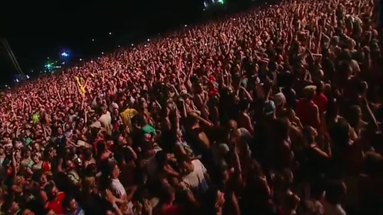 Cypress Hill Performs 'Insane in the Brain' Live at AlRumbo Festival 2015 🎤