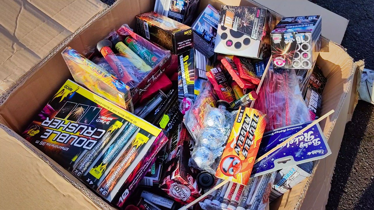 Silvester Böller & Feuerzeuge im SALE🔥