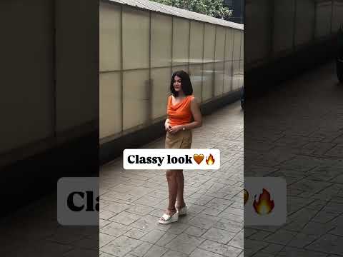 Kaveri Priyam spotted promoting show Dooriyan.... #kaveripriyam #spotted #dooriyan #e24