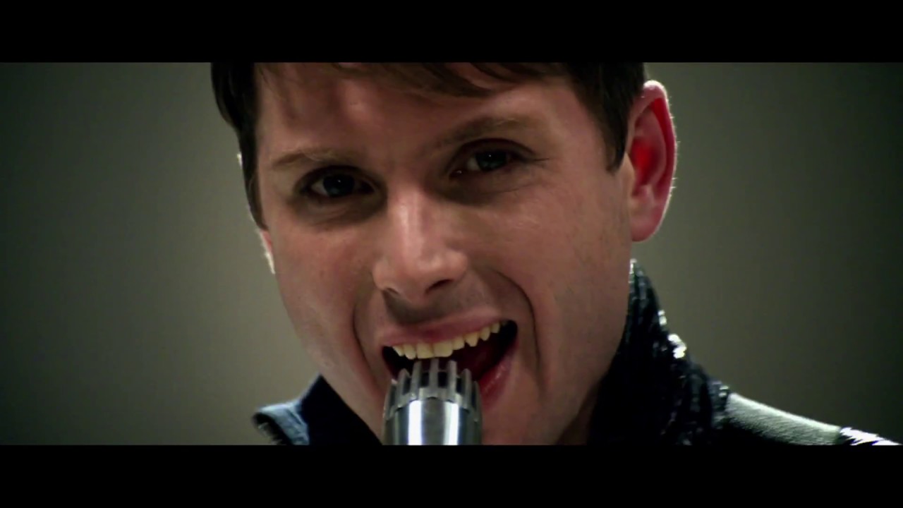 Franz Ferdinand - No You Girls (Official Music Video) 🎶