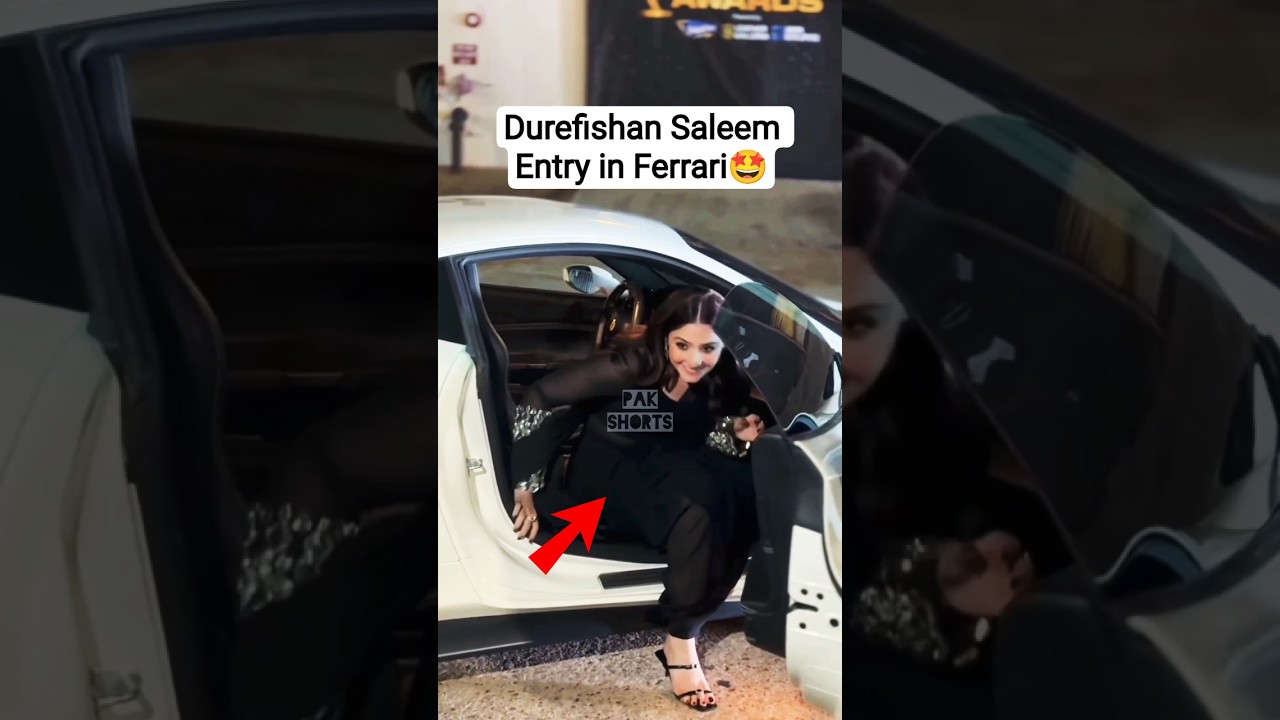 Durefishan Saleem Shines at Hum Awards 2025 ✨