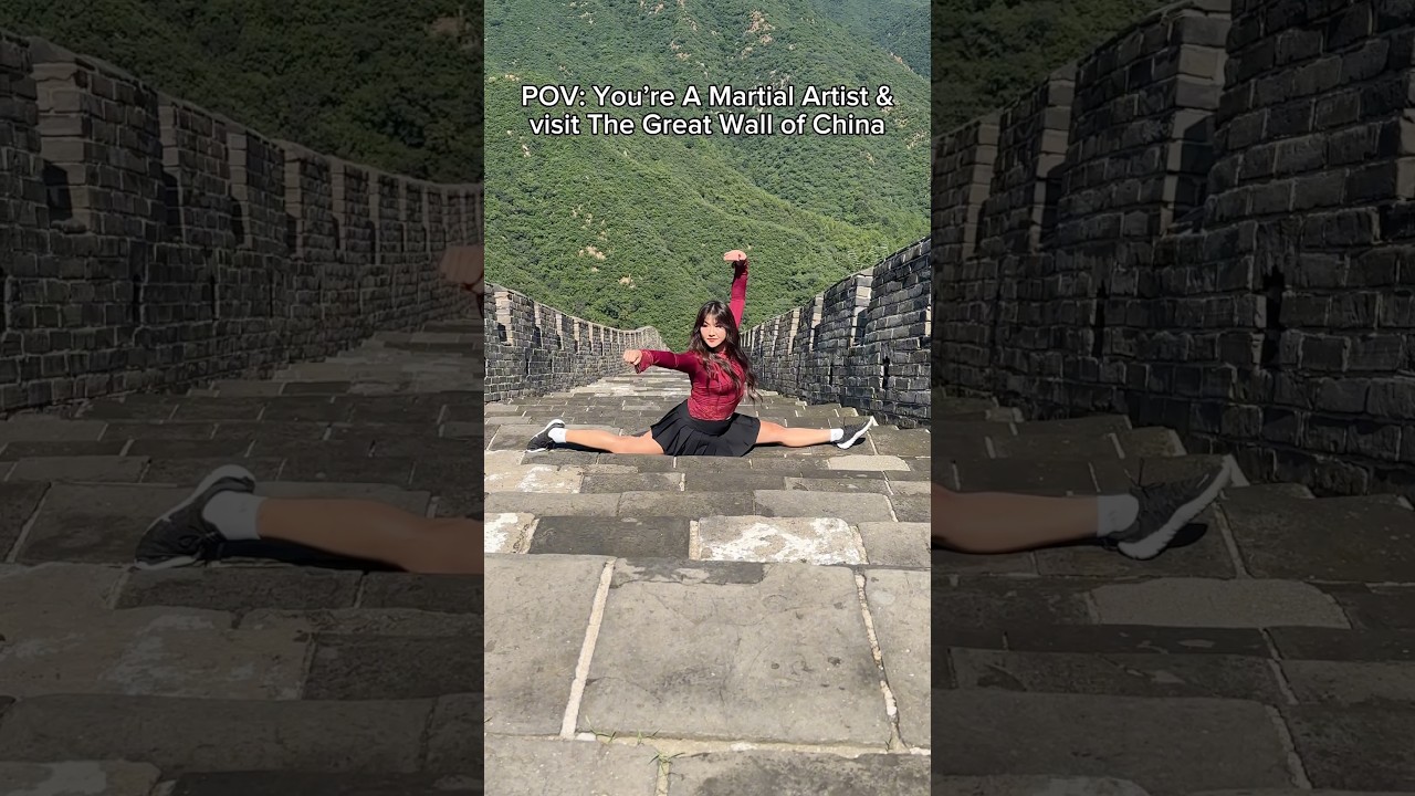 Martial Artist's Epic Visit to the Great Wall of China in the Heat! π―π₯