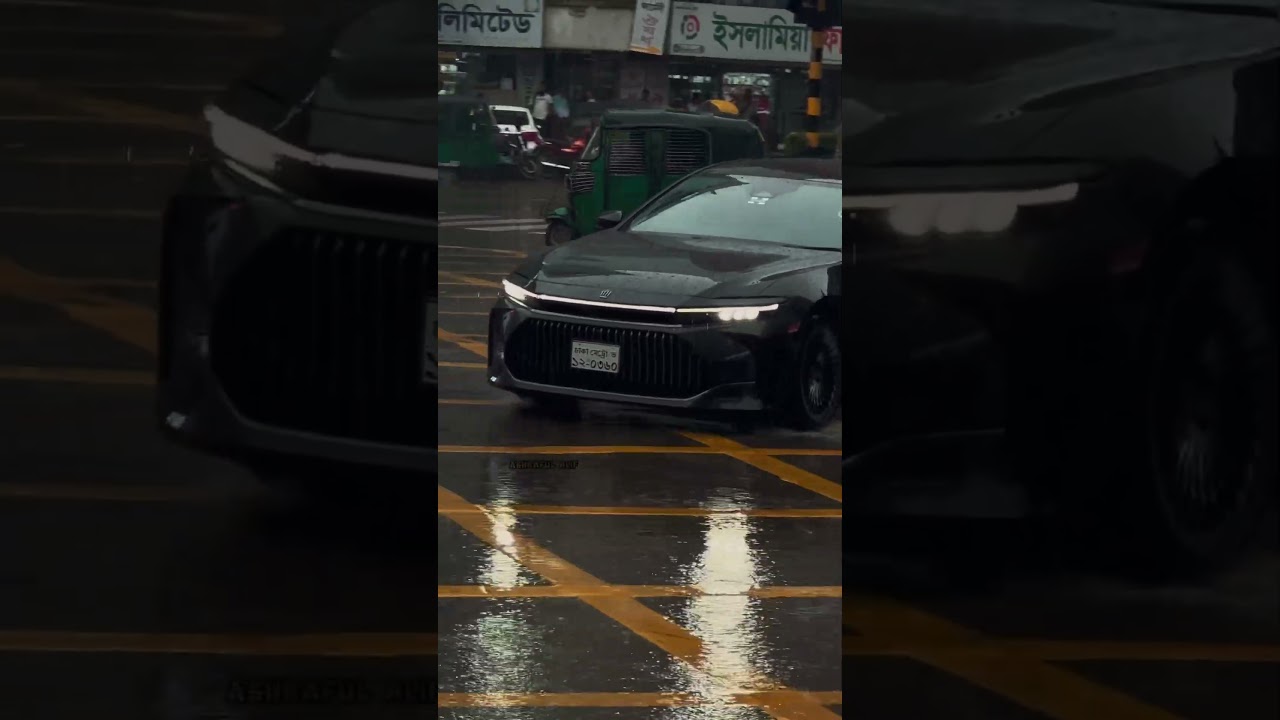 Toyota Crown Platinum in Dhaka 🚗