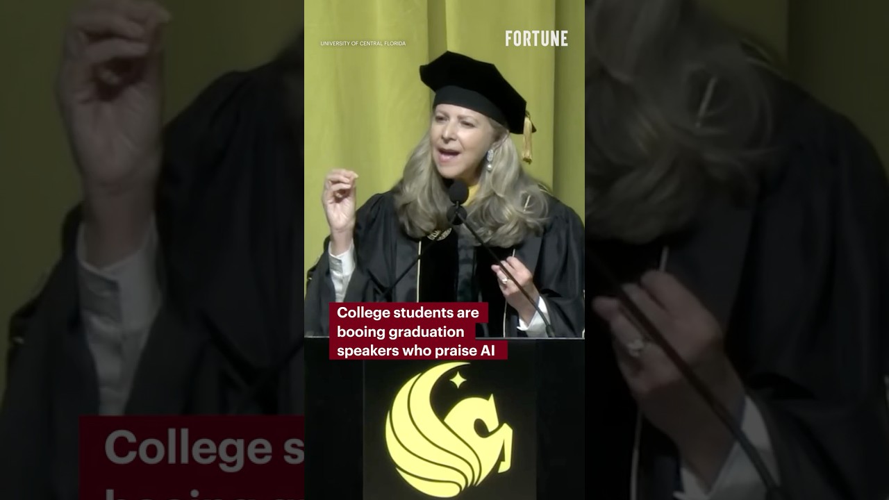 Students Boo Graduation Speakers Praising AI 🤖