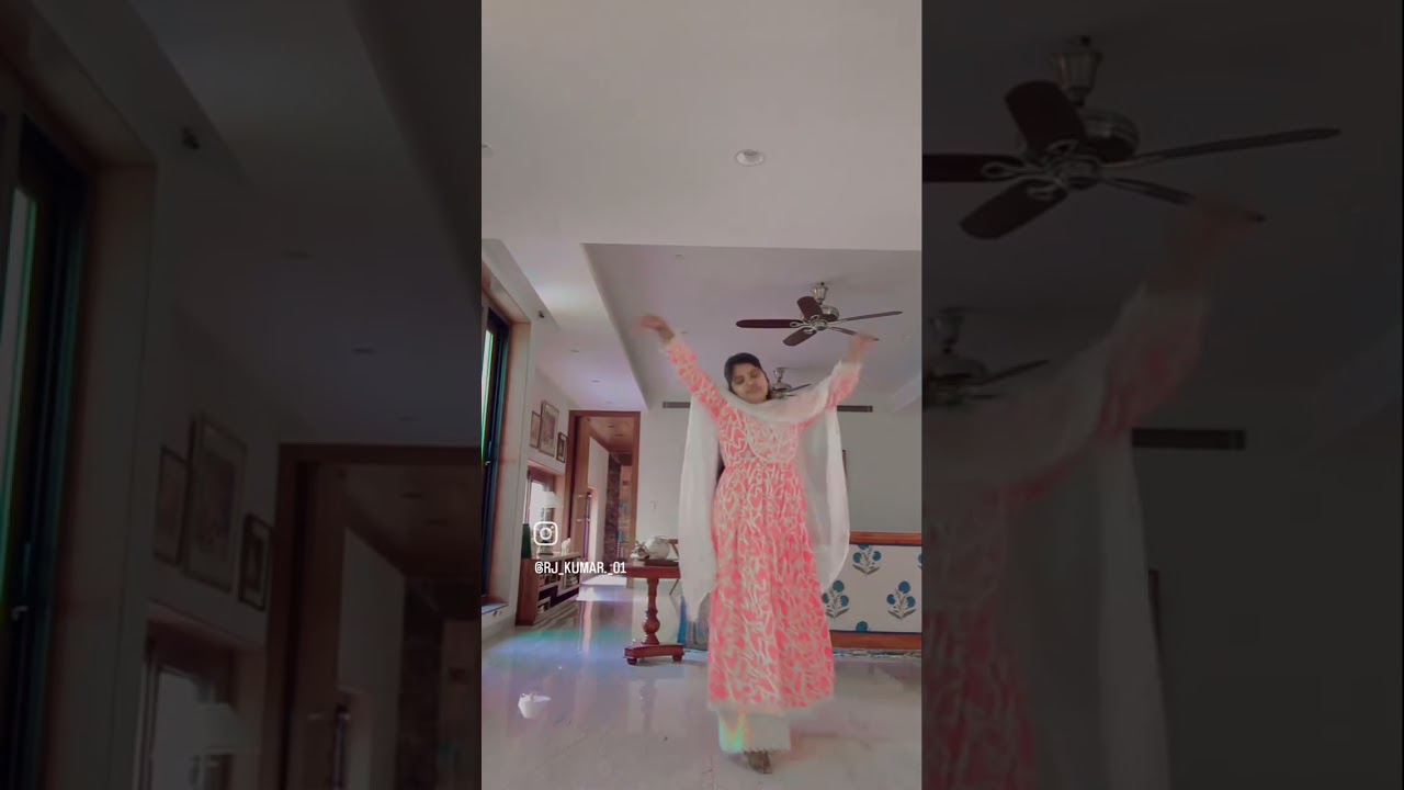 Dhik Tana Na 🎶 - Catchy Dance Short Video