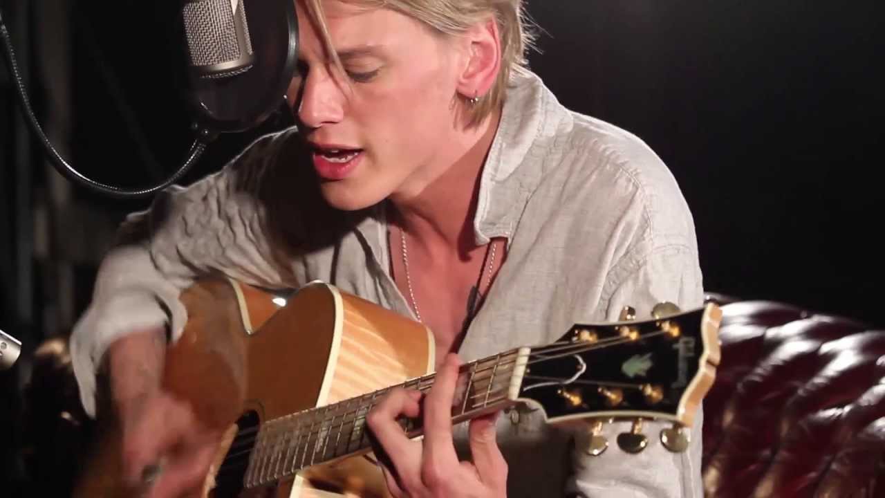 Jamie Campbell Bower Shines as Jace Wayland in The Mortal Instruments 🎬