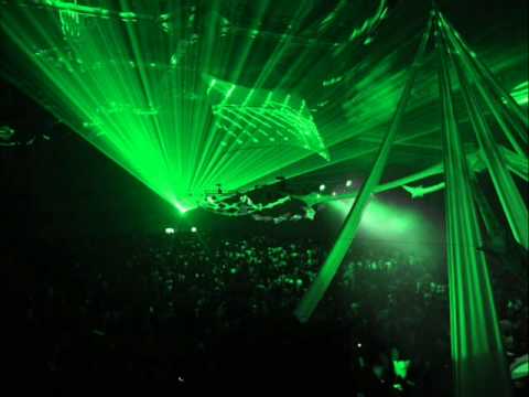 Turn Me Up - BENNY BENASSI