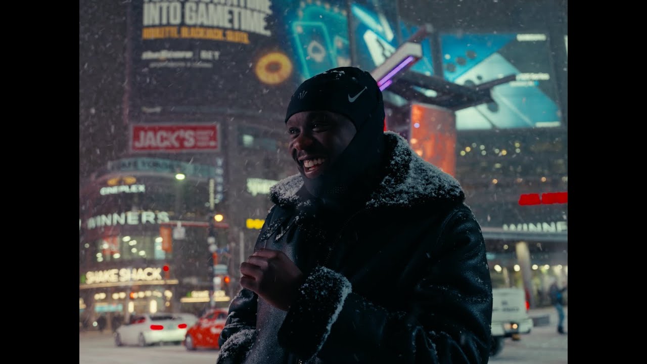 Guy2Bezbar - Batmobile 🎶 Clip Officiel | Nouveauté à ne pas manquer