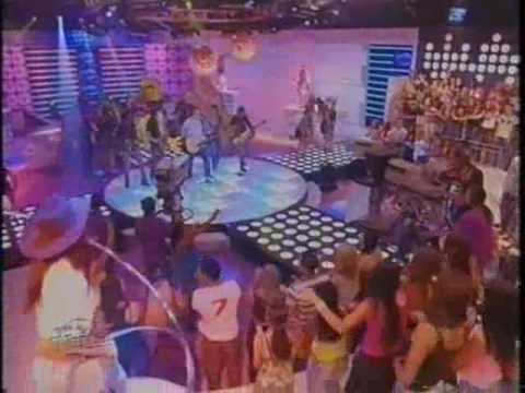 Radiopop Performs on Viva a Noite 🎶