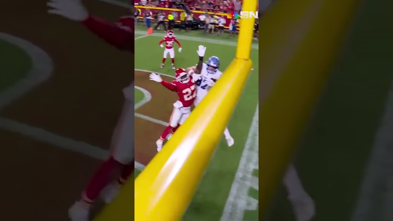 How Did Sam Laporta Make That Amazing Catch? 🏈