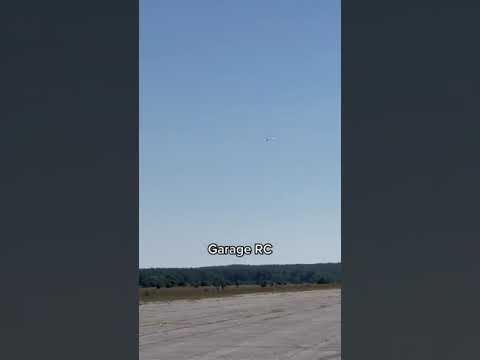 Eflite 70mm Viper landing contest with @Jays_rcgarage