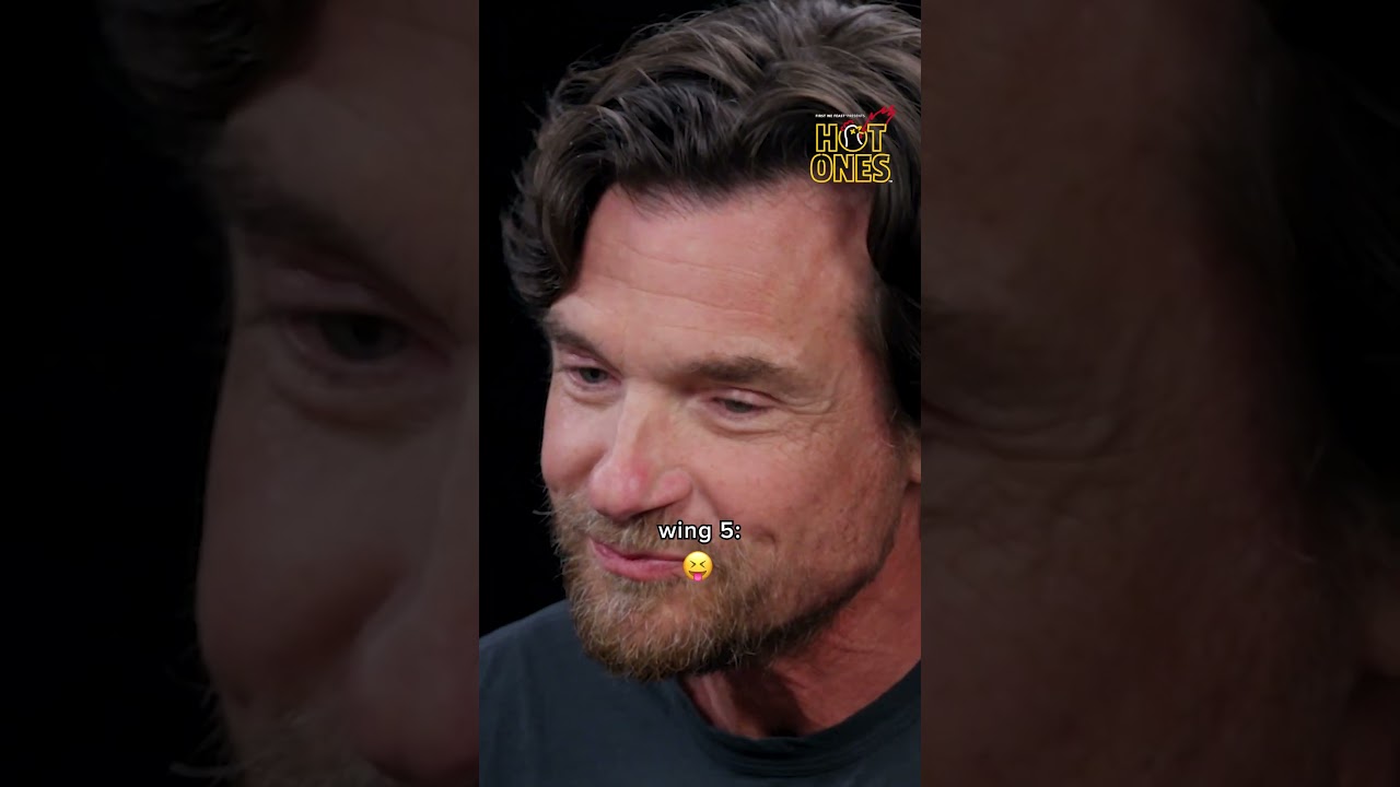 Jason Bateman's reaction to every wing on Hot Ones 😂