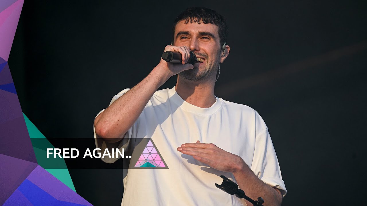 Fred again.. Shines at Glastonbury 2023 with 'Delilah' & 'Billie' 🎶