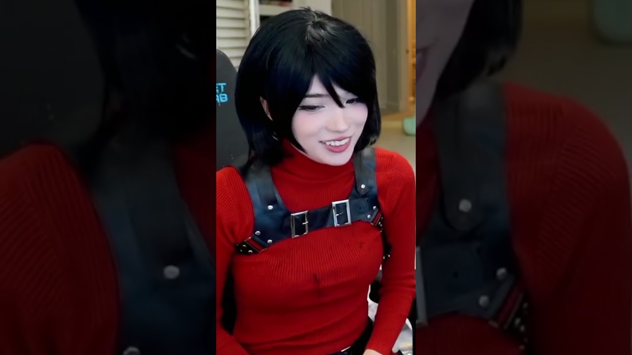 Adorable Moment! Sakura Compliments Emiru's Cute Ears 👂