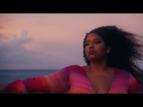 Maurane Voyer - GRAVÉ feat @Tutuss972  (Official Video)