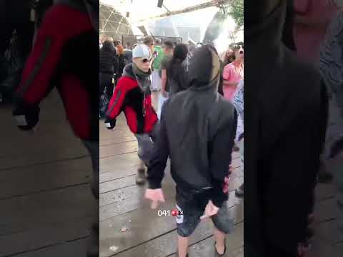 Minimal Techno Dancers 👹☠️🏄🏻♂️🌊 #sarro #eletronica #minimaltechno #dancer