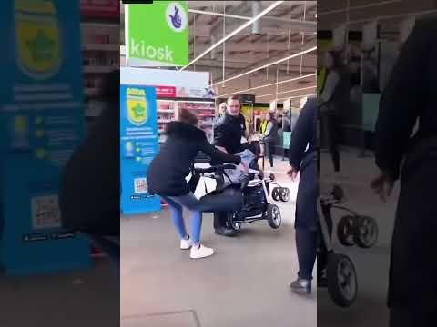 Security guard stops Asda thieves #crime #theft #shoplifter