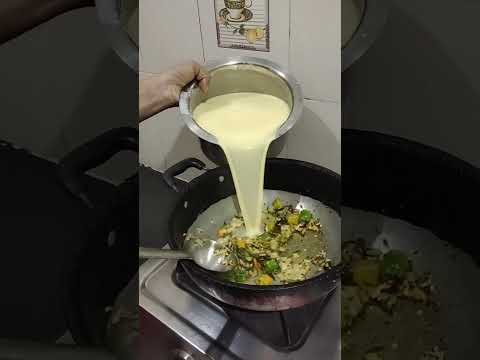 рдХрдврд╝реА рдмрдирд╛рдиреЗ рдХрд╛ рдЖрд╕рд╛рди рддрд░реАрдХрд╛ | Kadhi Recipe | Authentic Kadhi Recipe | #shorts