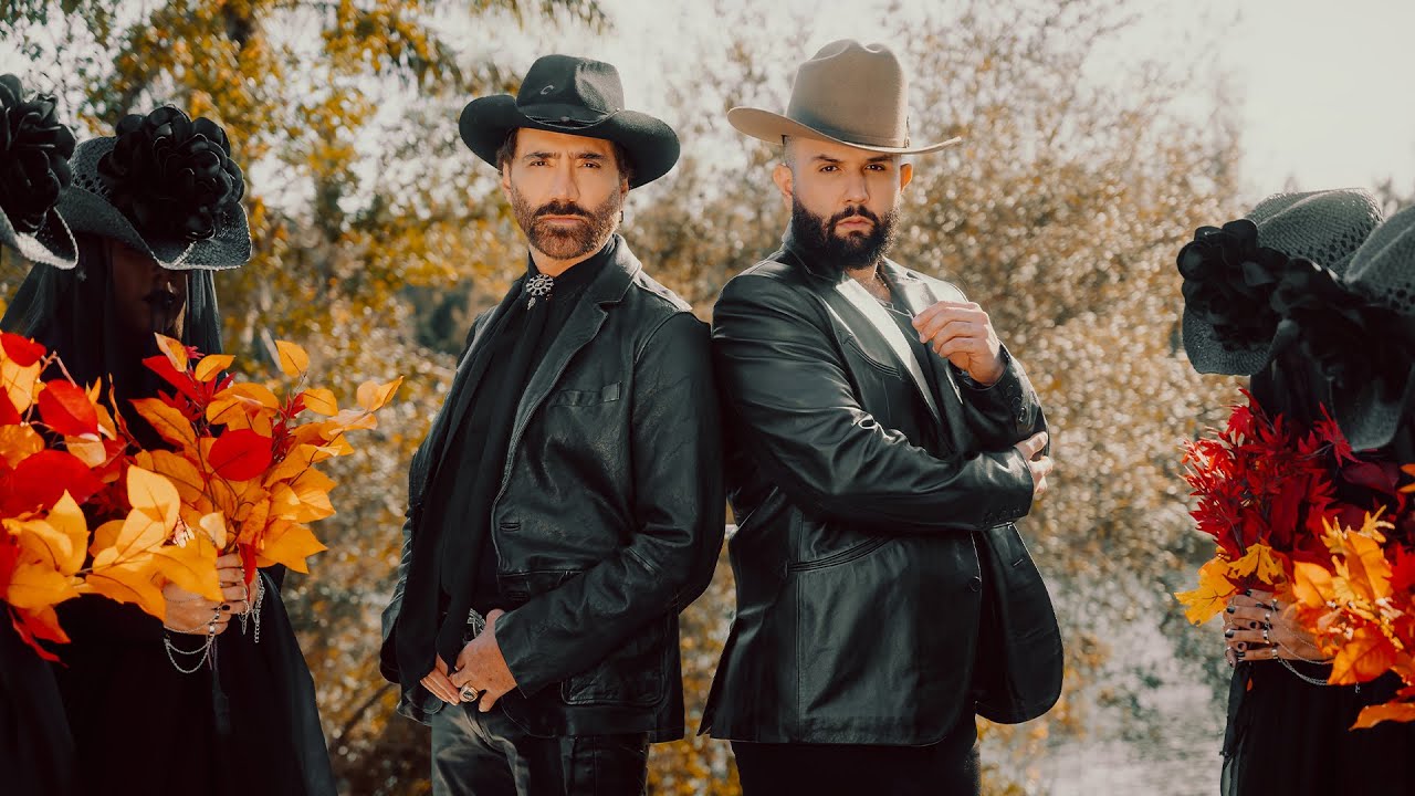 Carin León, Alejandro Fernández - Me Está Doliendo [Official Video].