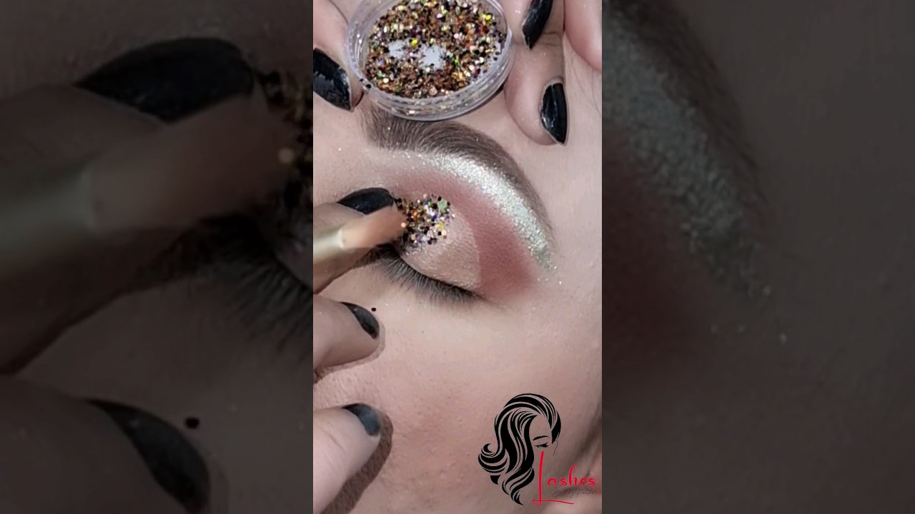 Stunning Glitter Eyeshadow Look ✨ | Viral Makeup Tutorial
