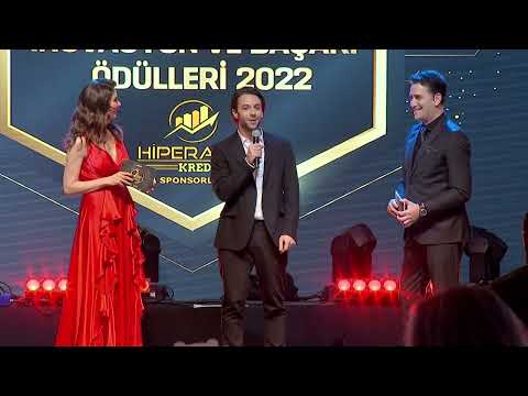 CENGİZ ORHONLU/ YILIN YILDIZI PARLAYAN OYUNCUSU ÖDÜLÜ/ 3. TÜRKİYE İNOVASYON VE BAŞARI ÖDÜLLERİ