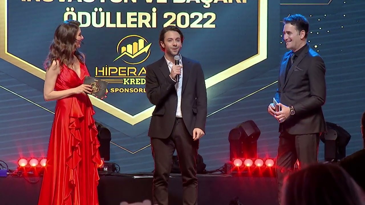 Yılın Parlayan Yıldızı: Cengiz Orhonlu ve Türkiye İnovasyon Ödülleri ✨