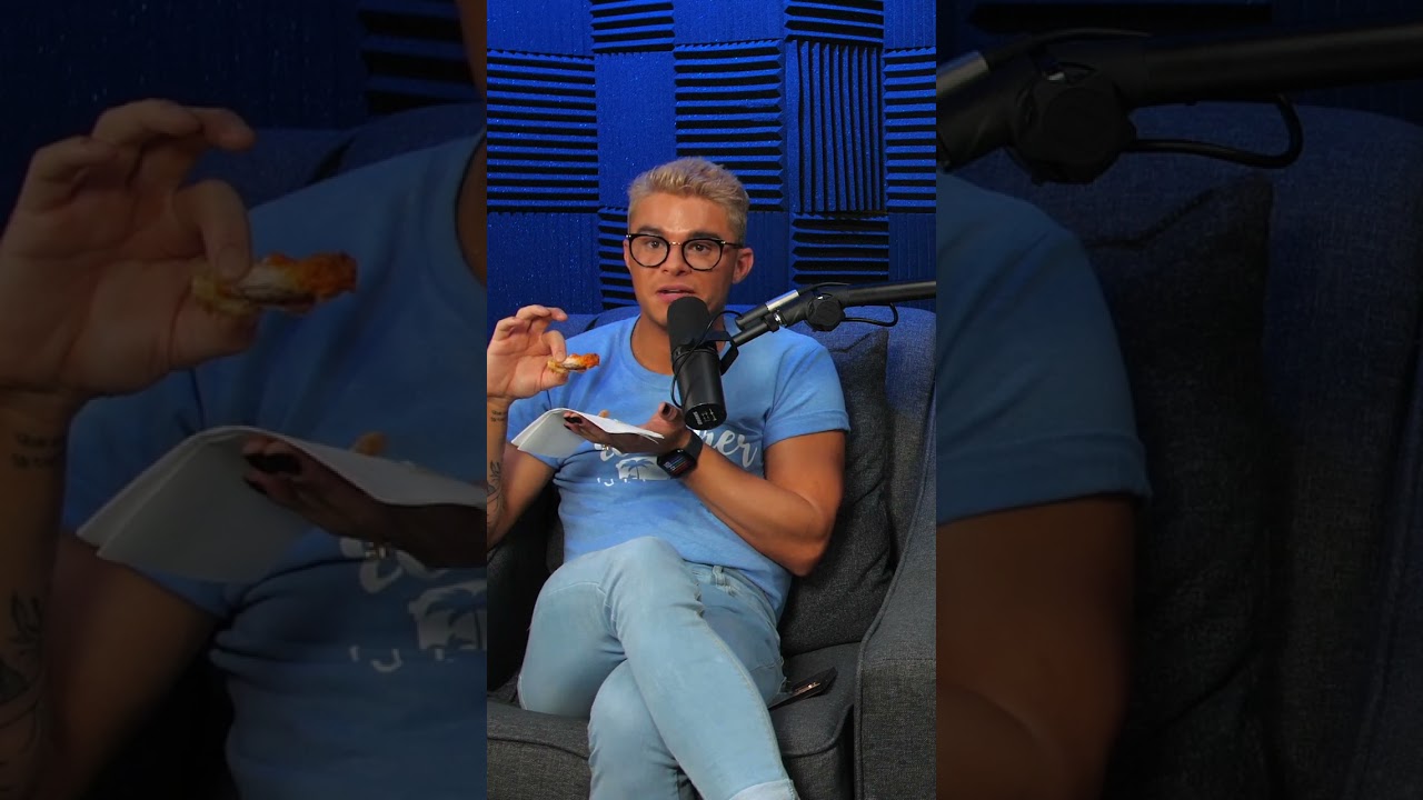 Teacher Performs Heimlich on Student 🚑