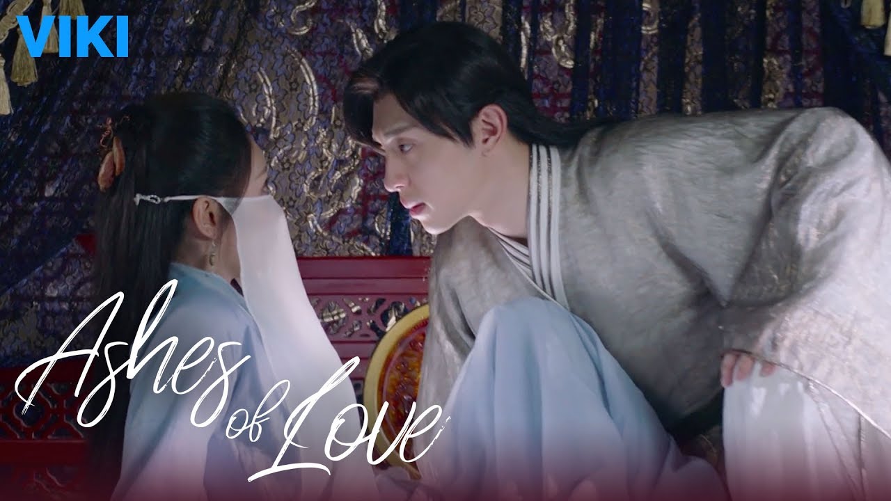 Ashes of Love EP24 🌸 Seductive Deng Lun (Eng Sub)