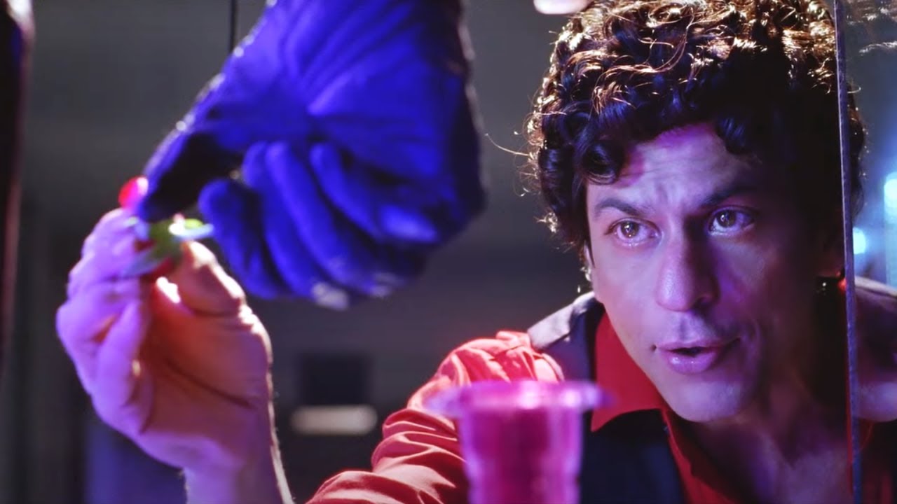 Ra-One Action Scenes with Shah Rukh Khan & Kareena π¬