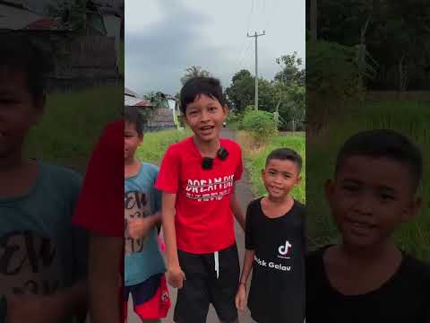 Adu pantun l yudis dan sandi lucu abis #shotr