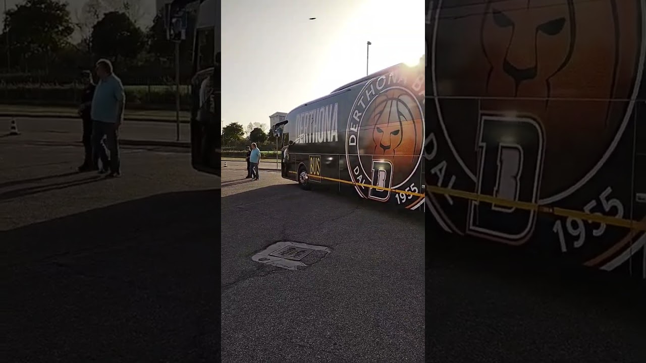 Derthona Basket Bus: Join the Excitement! 🏀🚍