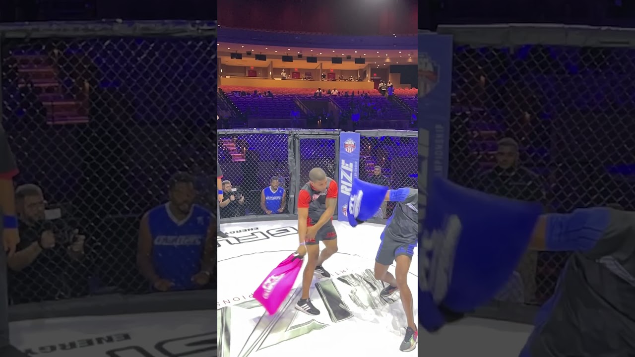 TJ Jenkins Scores Perfect Headshot in MMA Fight π₯