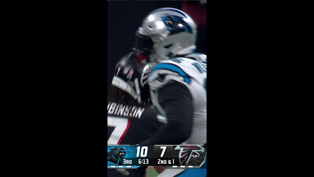 DeShawn Williams Stops Falcons with Tackle Loss 🏈