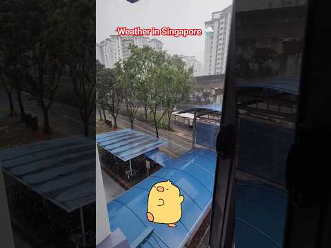 weather in Singapore 🌧️#yemausam#mohinipandeysingapore #music.#old hindi songs..