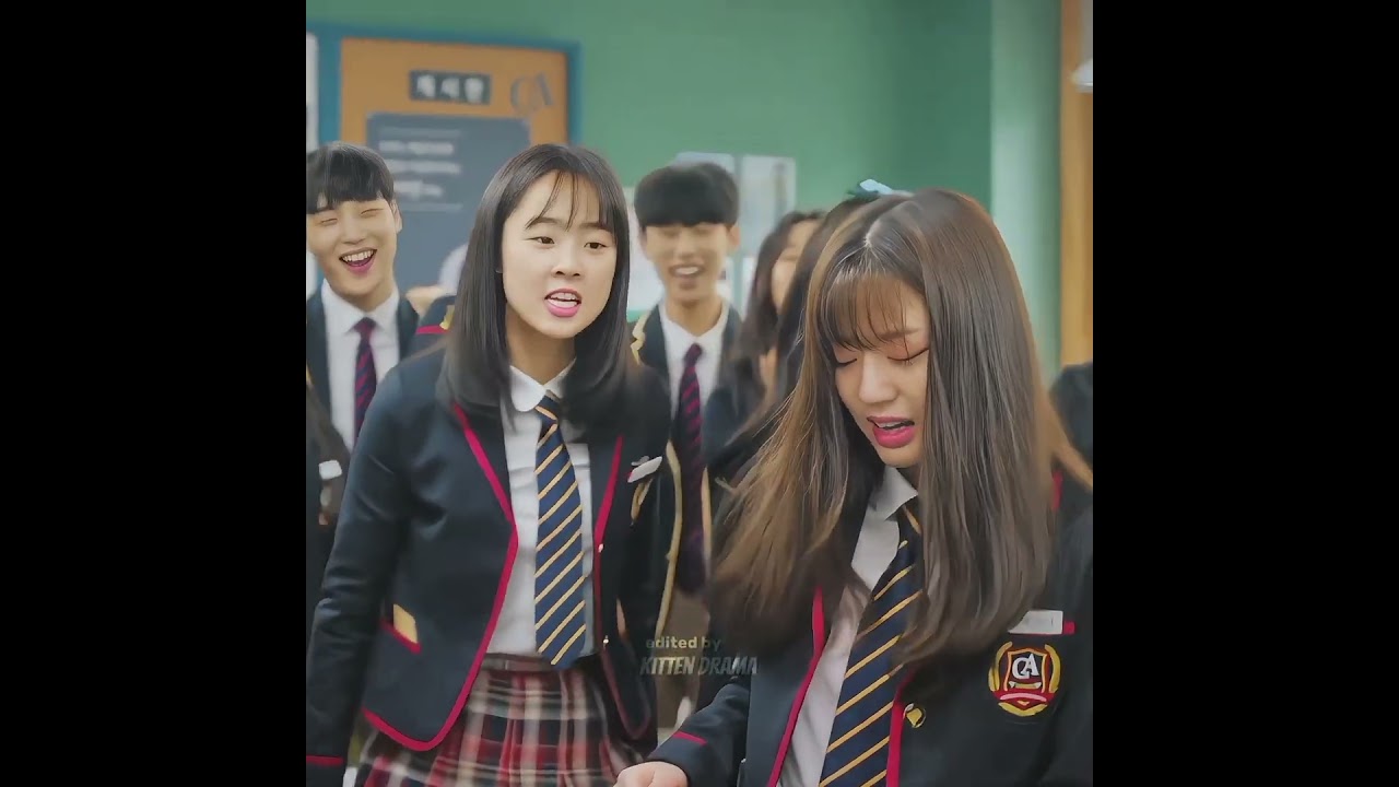 Teacher Saves Girl from Bullying 😢