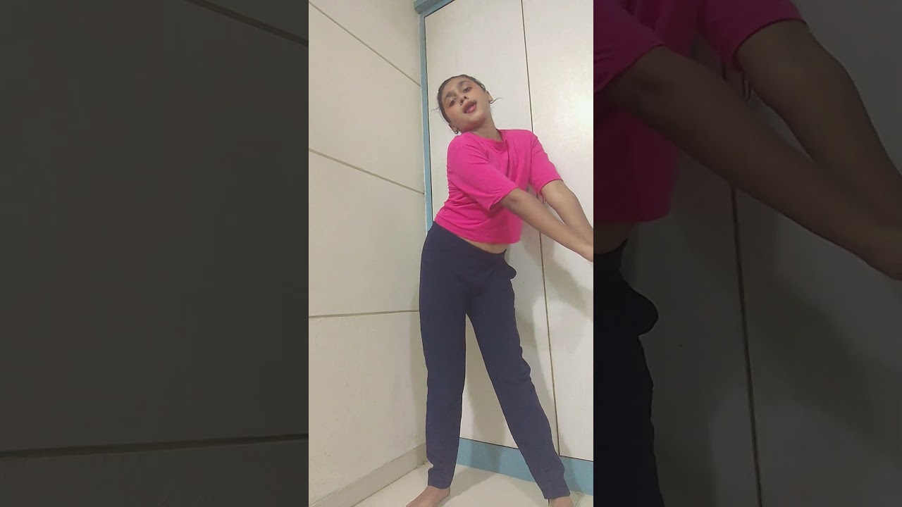 Aaradhya Prajapati's Hot Dance🔥