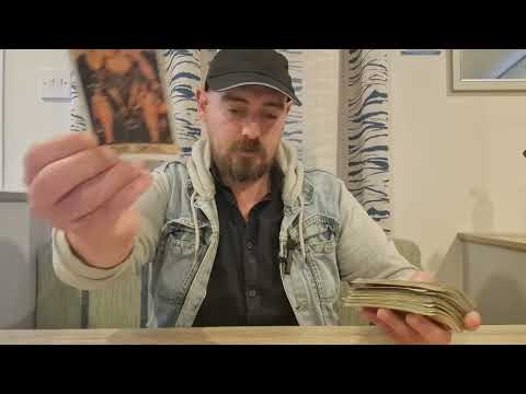 Gemini GEMINI! WE NEED TO TALK ABOUT THIS PERSON!! | October 2025 Love Reading